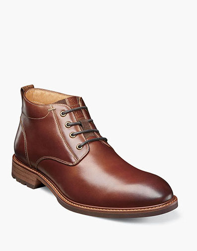 LODGE Plain Toe Chukka Boot in Chestnut.